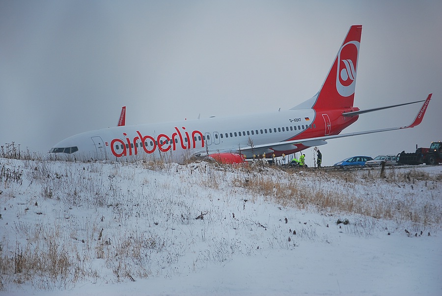 03.01.2010 Flughafen Dortmund Air Berlin 017