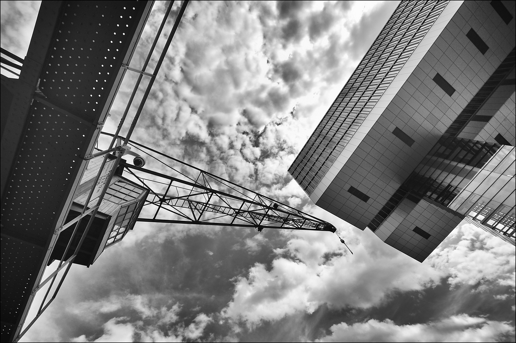 04.08.2012 - Köln - Kranhaus mit Kran