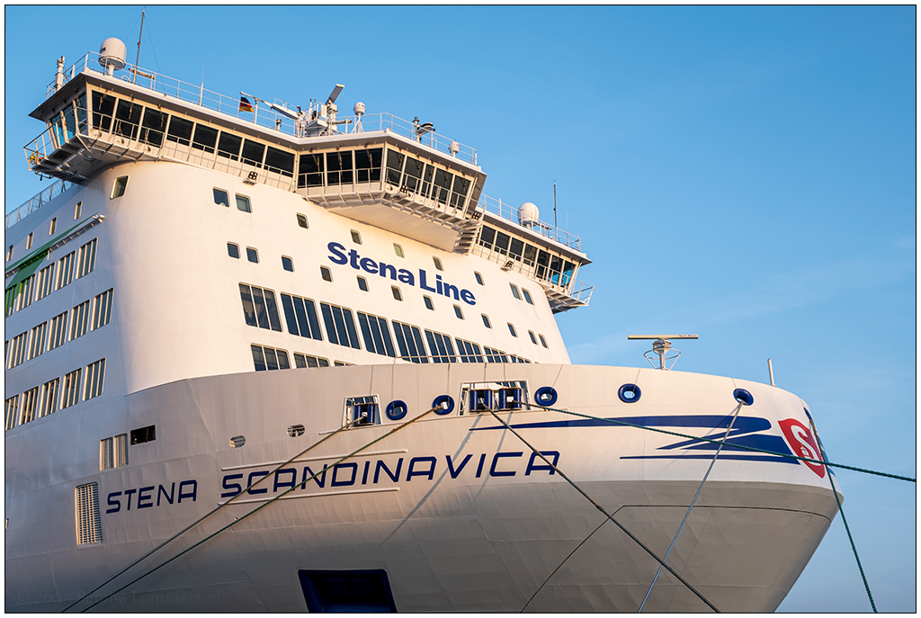 043 Mal wieder die Stena Scandinavica in der Kieler Sonne