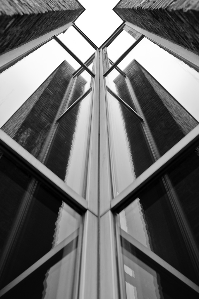 05 03 2011 05693 10