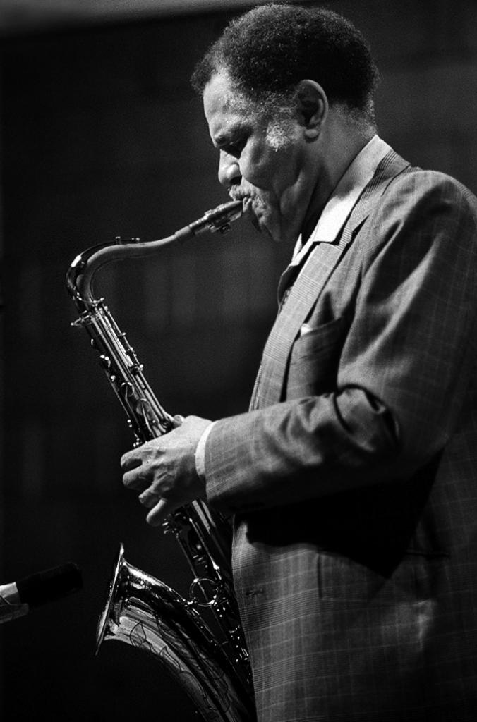 0558 dextergordon