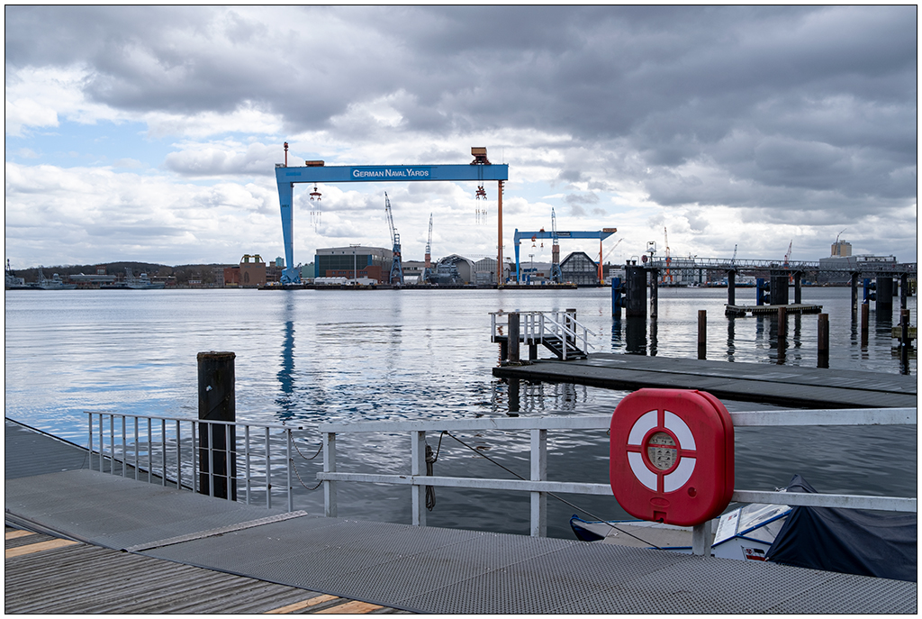 072 Kiellinie – Rettungsring