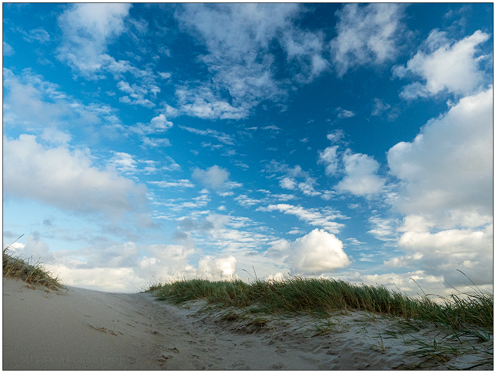 090 Himmel über  Årgab (bei Hvide Sande)
