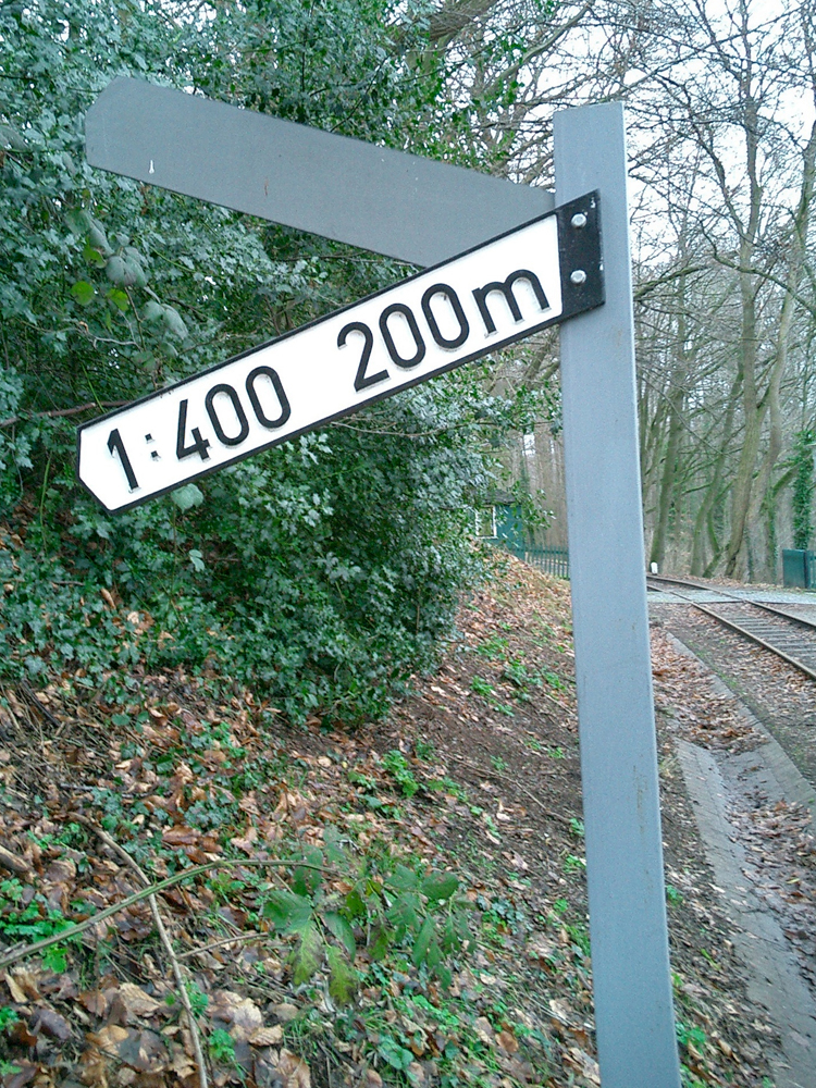 1 400 200.jpg