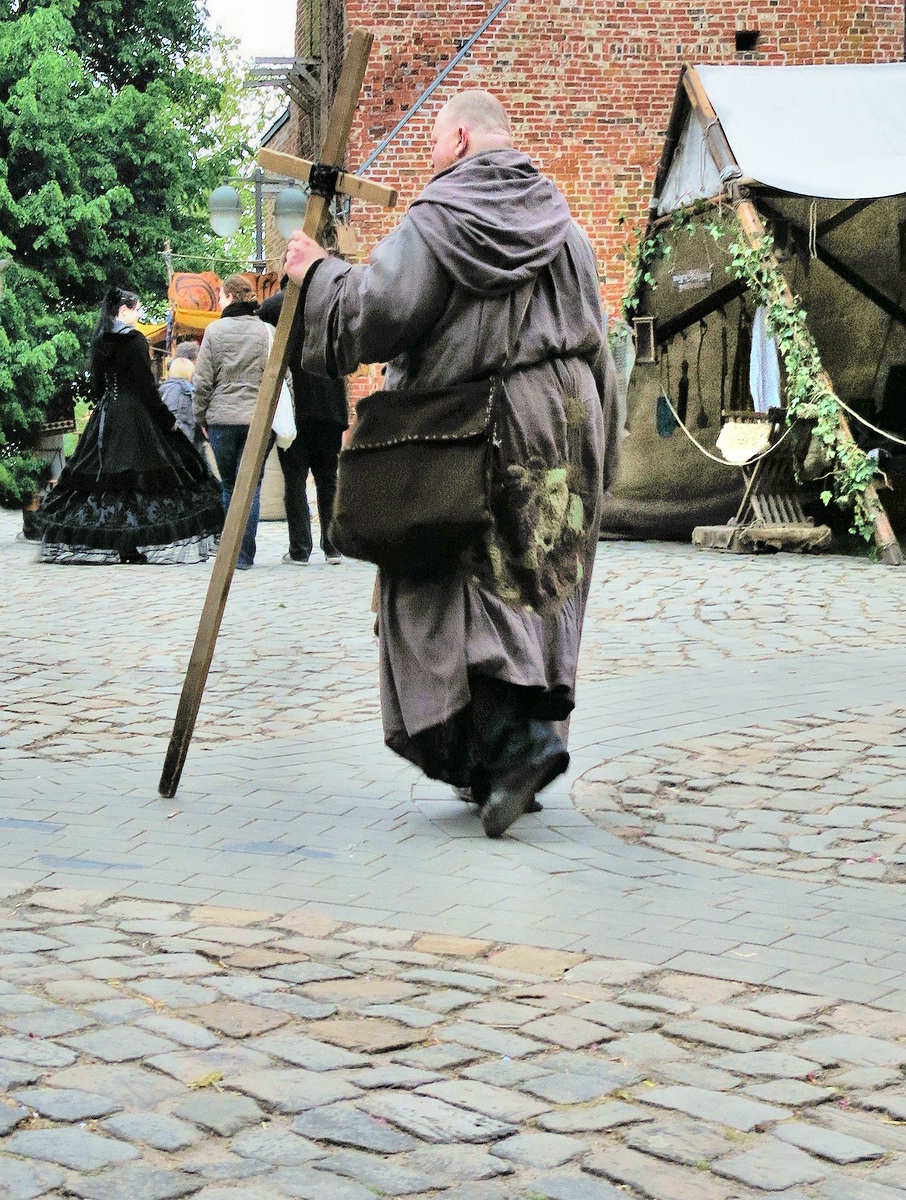 1-55 Ein Wanderpriester....jpg