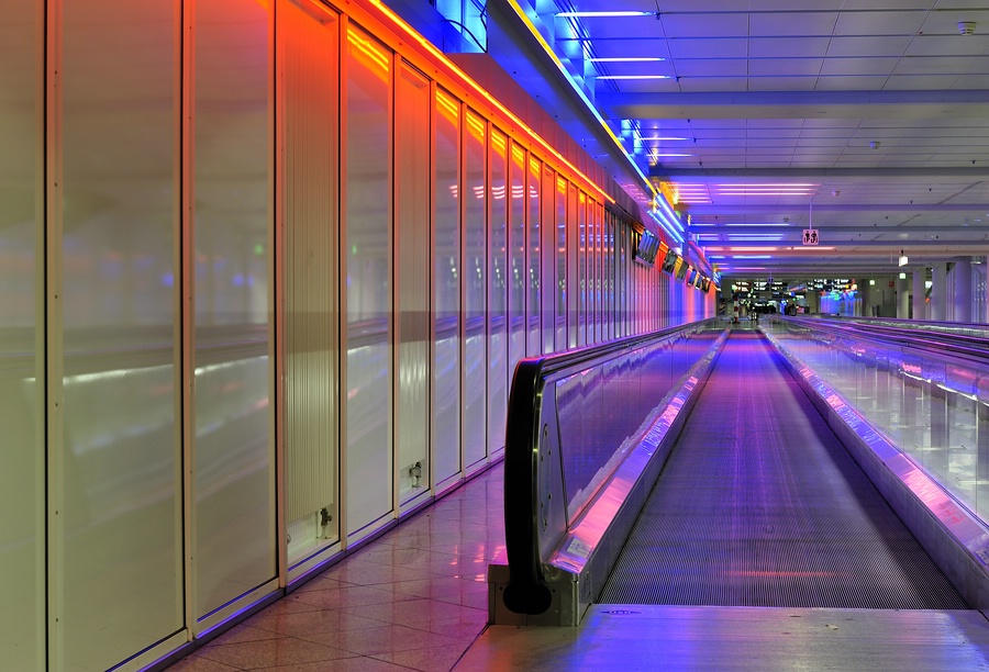 1 km Laufbänder im Terminal 1