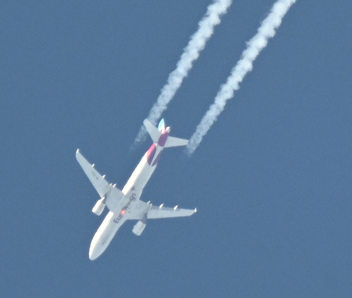 100-400_TC2_Spotting 1.jpg