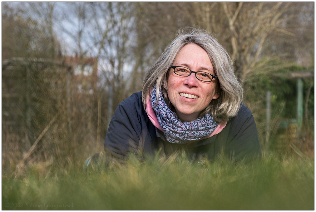 105 Selbstportrait in der Bünte