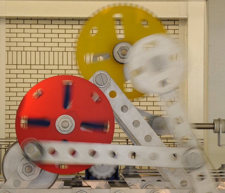 122