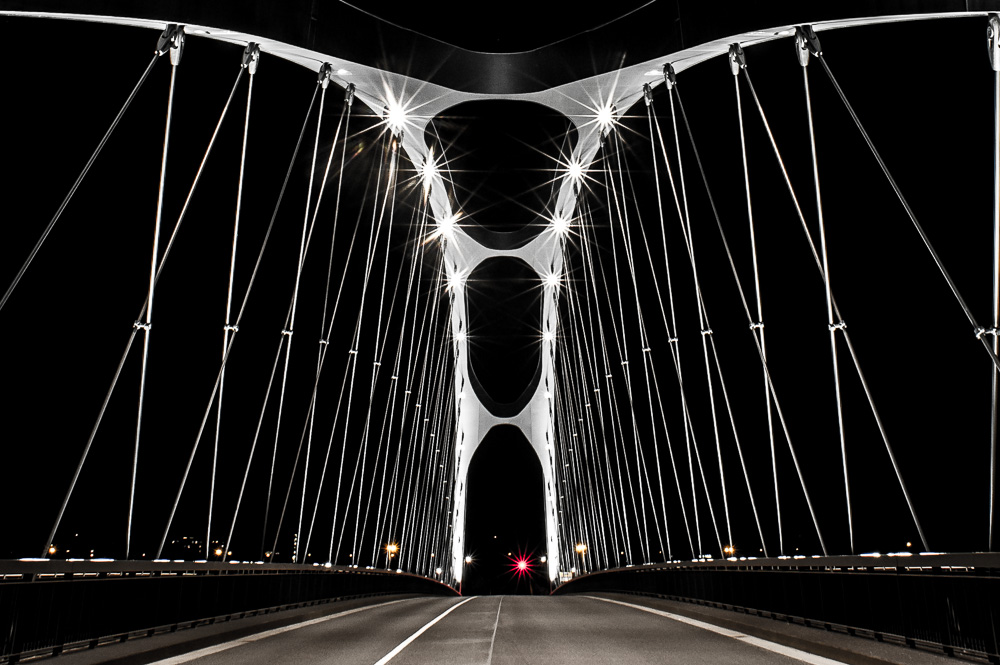 150416 22h39m29s
Osthafenbrücke, Frankfurt