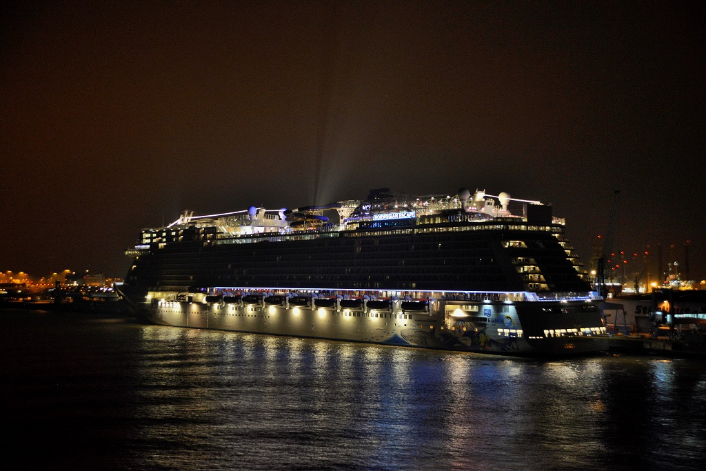 151021 Norwegian Escape