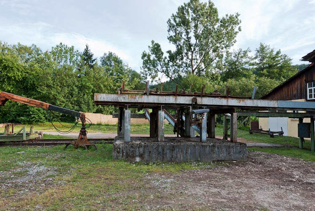 16-35 an DX 16mm Holzwerk