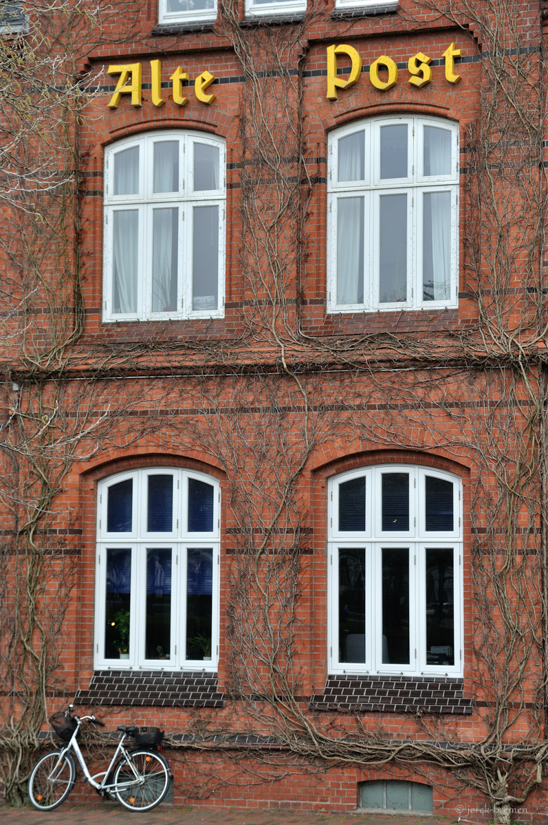 1901-post-020.jpg