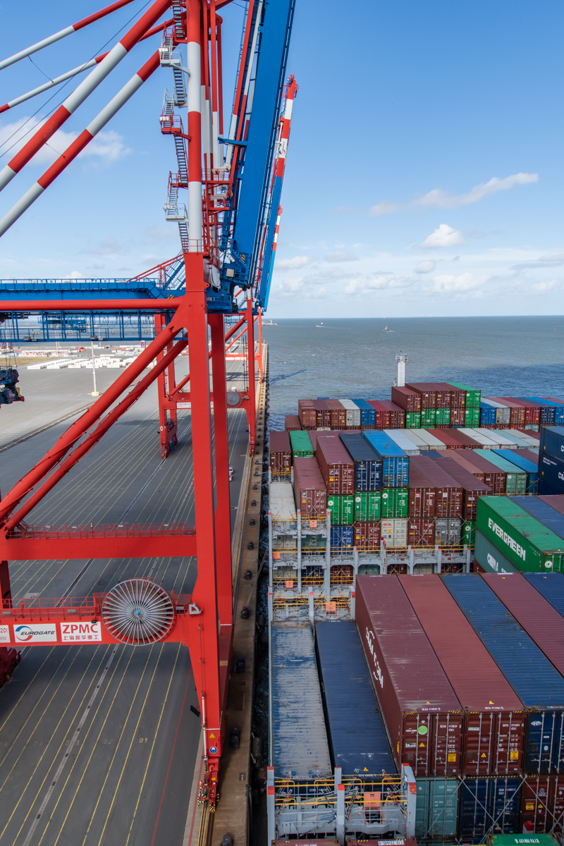 190913 OOCL Hong Kong-1.jpg
