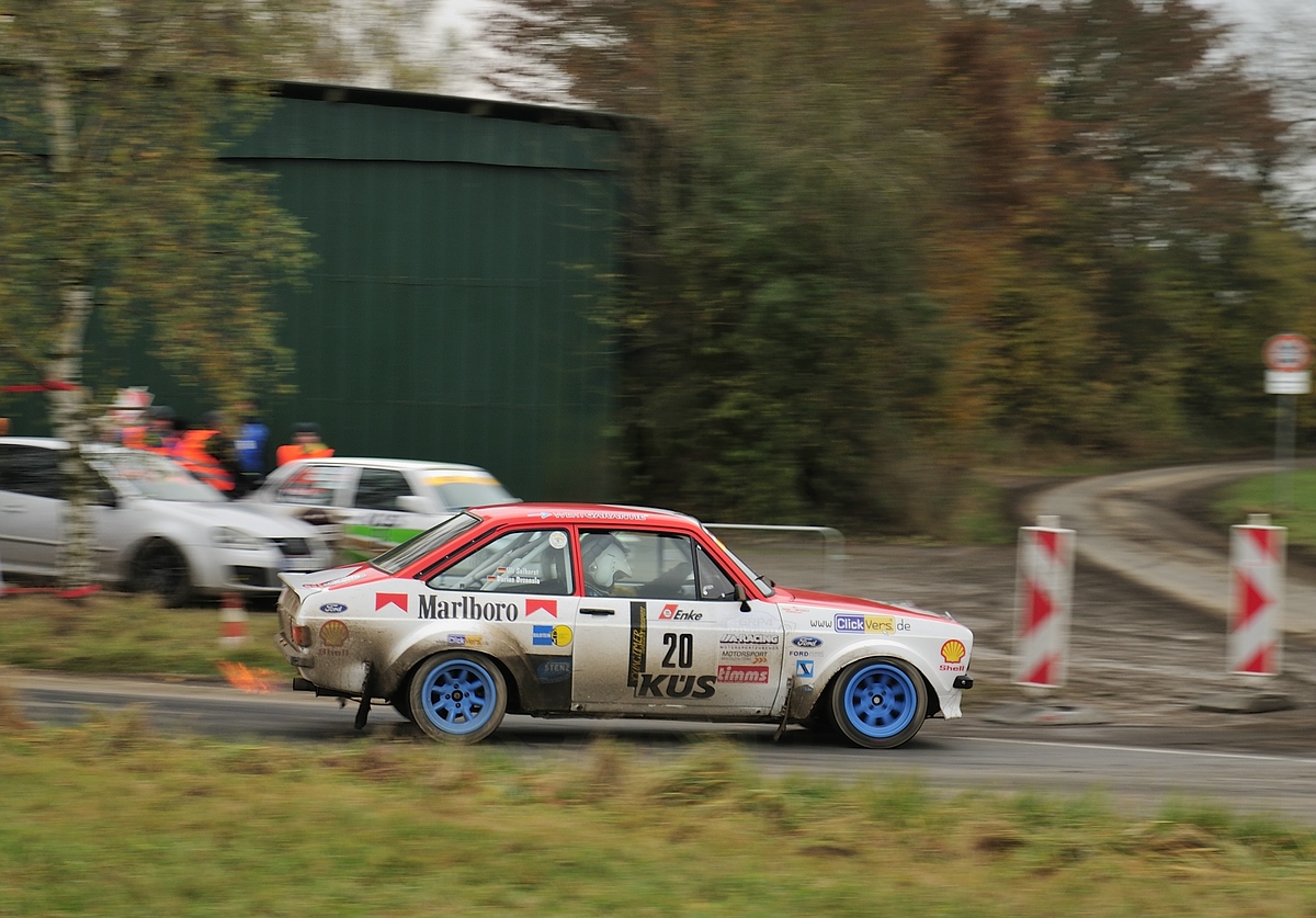 20 Ford
Escort RS 2000
