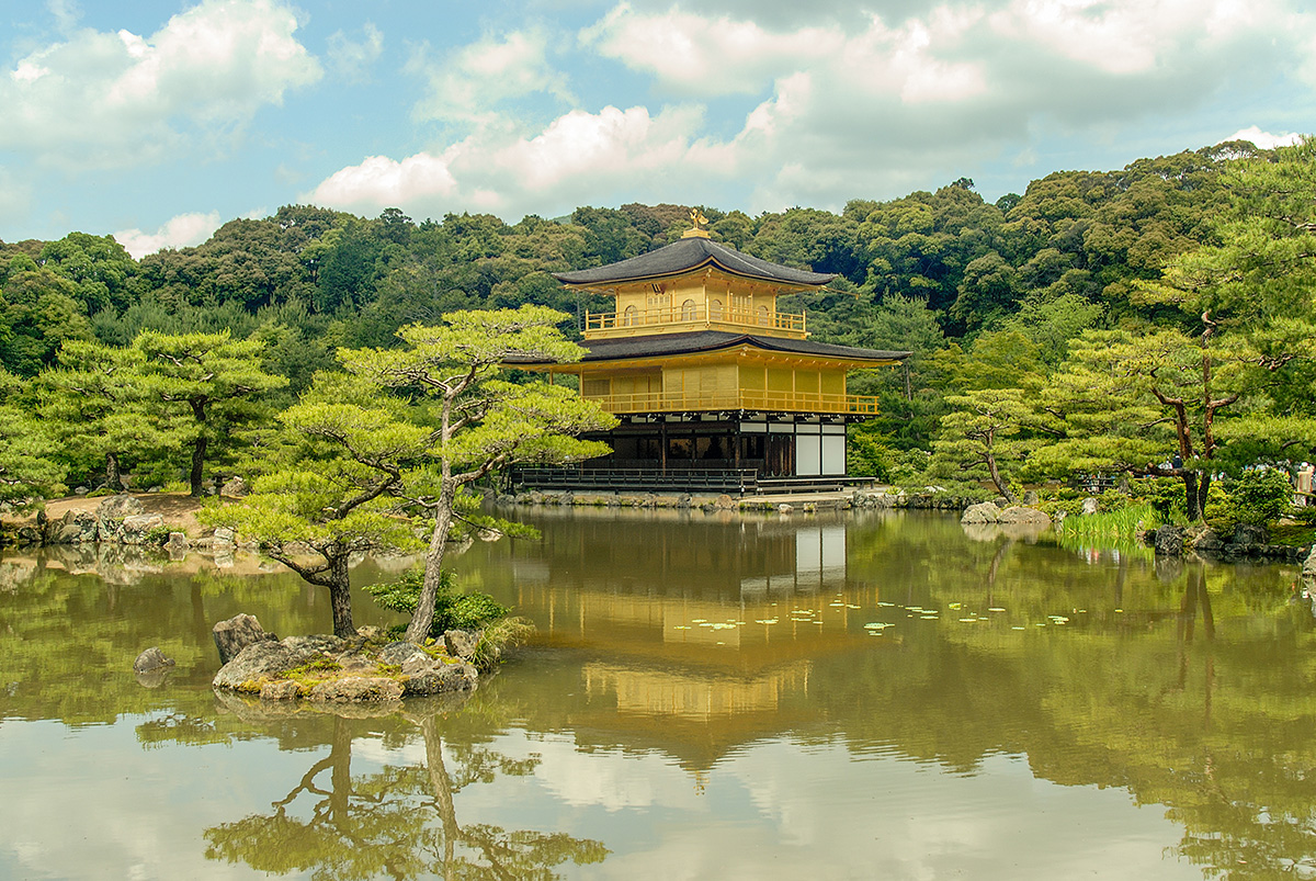 2007-06-02 17 Kinkakuji.jpg
