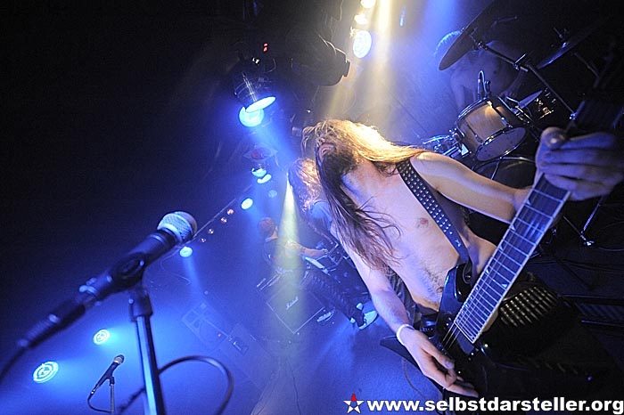 2008 11 15 Epididium Disrupted Sniper FFM Halle D7C 5701 web