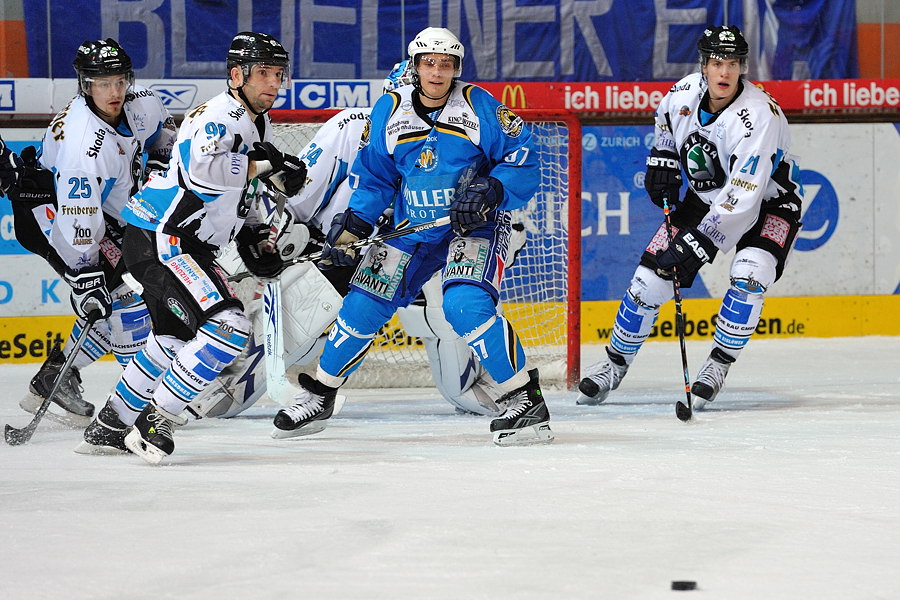 20091129 205157 EHC vs Dresden