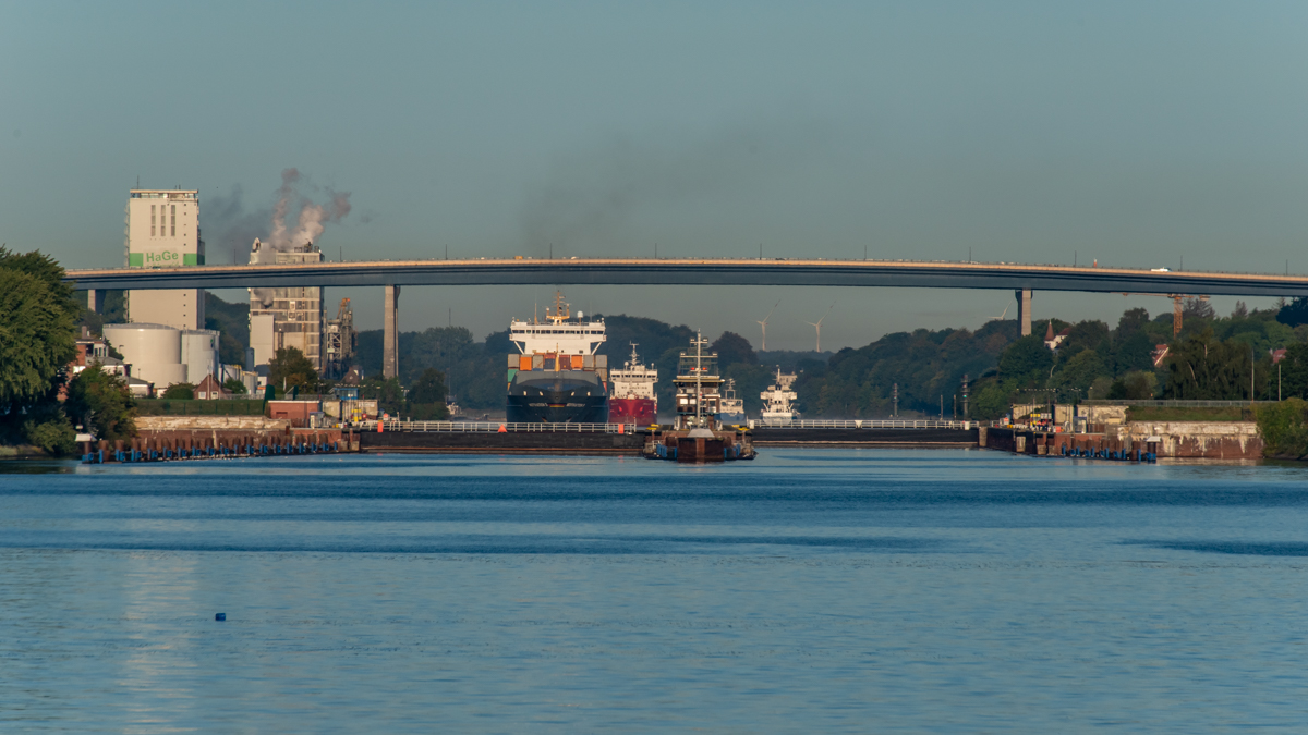 200918 AL545 NF-F-12.jpg