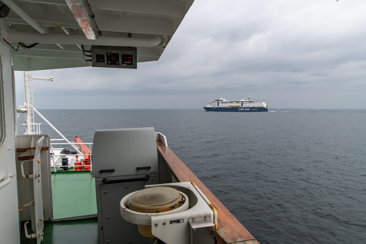 201001 AL545 NF-F-1.jpg