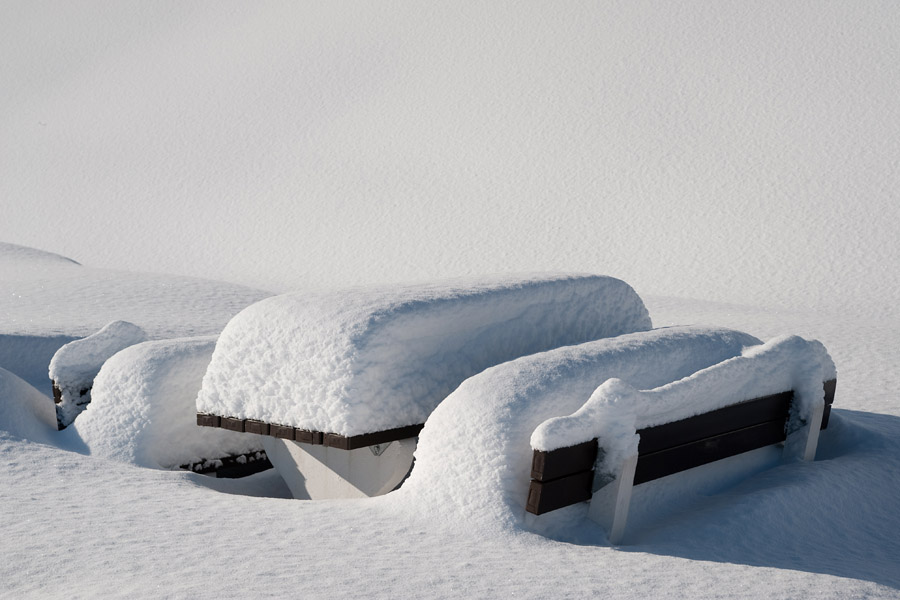 201002037087 - Thüringen im Winter: Auf einem Rastplatz an der A73...