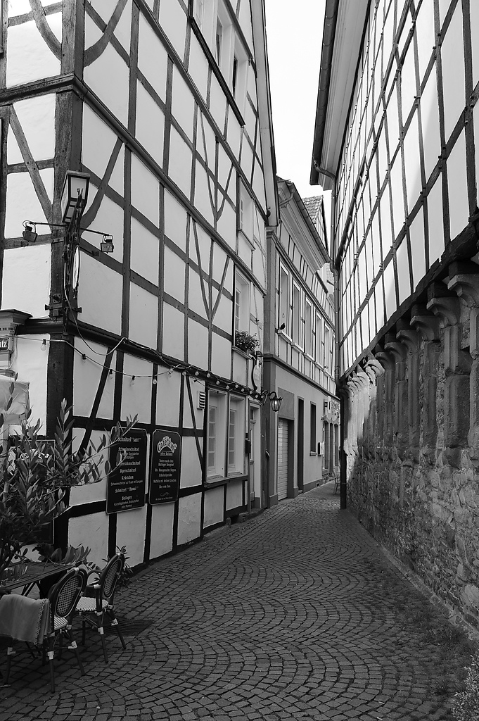 20110917 0024 [NIKON D3] 24 mm,1 200 Sek. bei ƒ   5,6
