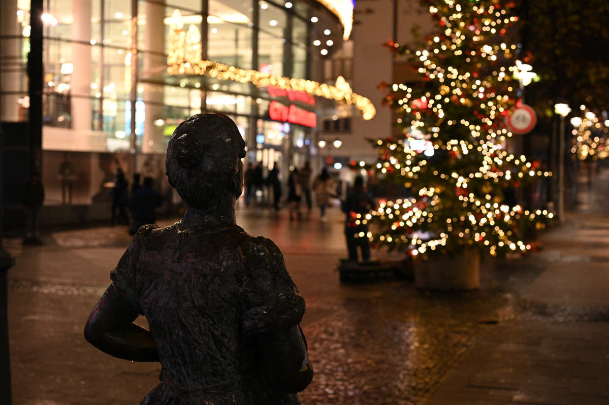2012-minna.jpg