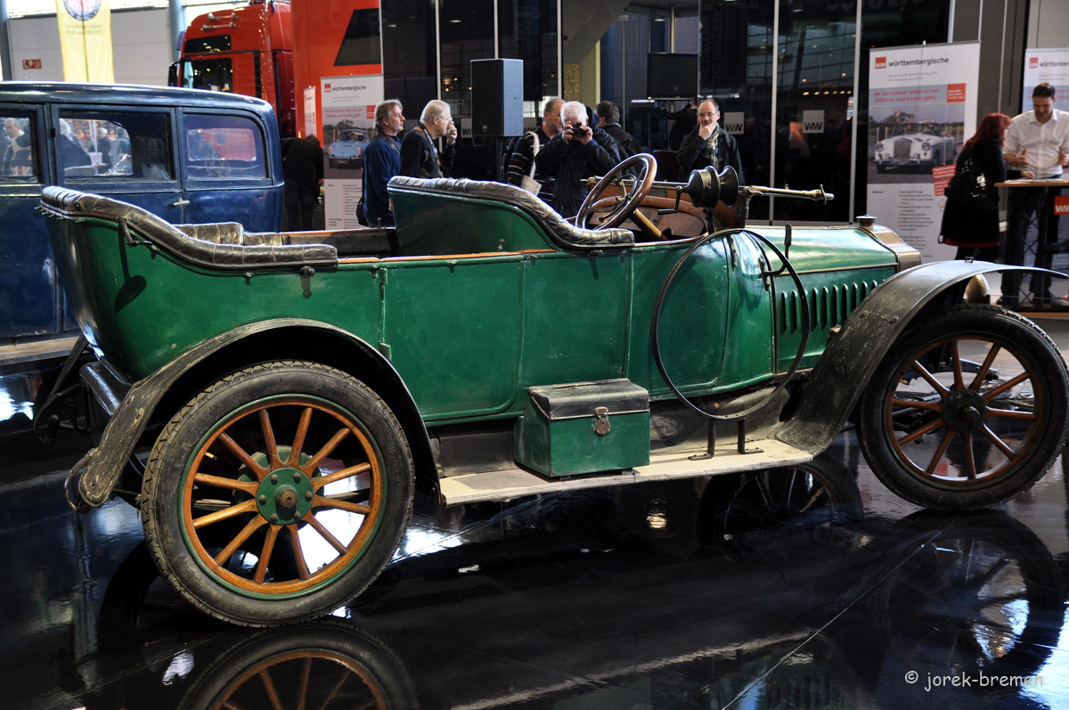 20120203-HB-Classic-1202-082.jpg