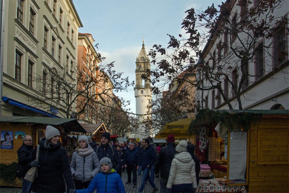 20151212 DSC9151 Weihnachtsmarkt mit Reichenturm
