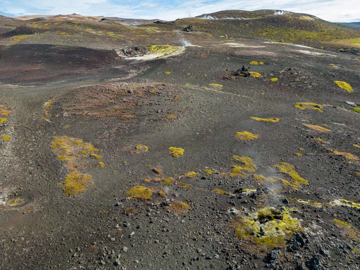 2022-08-22 31 Volcanic Landscape near Reykjahlid.jpg