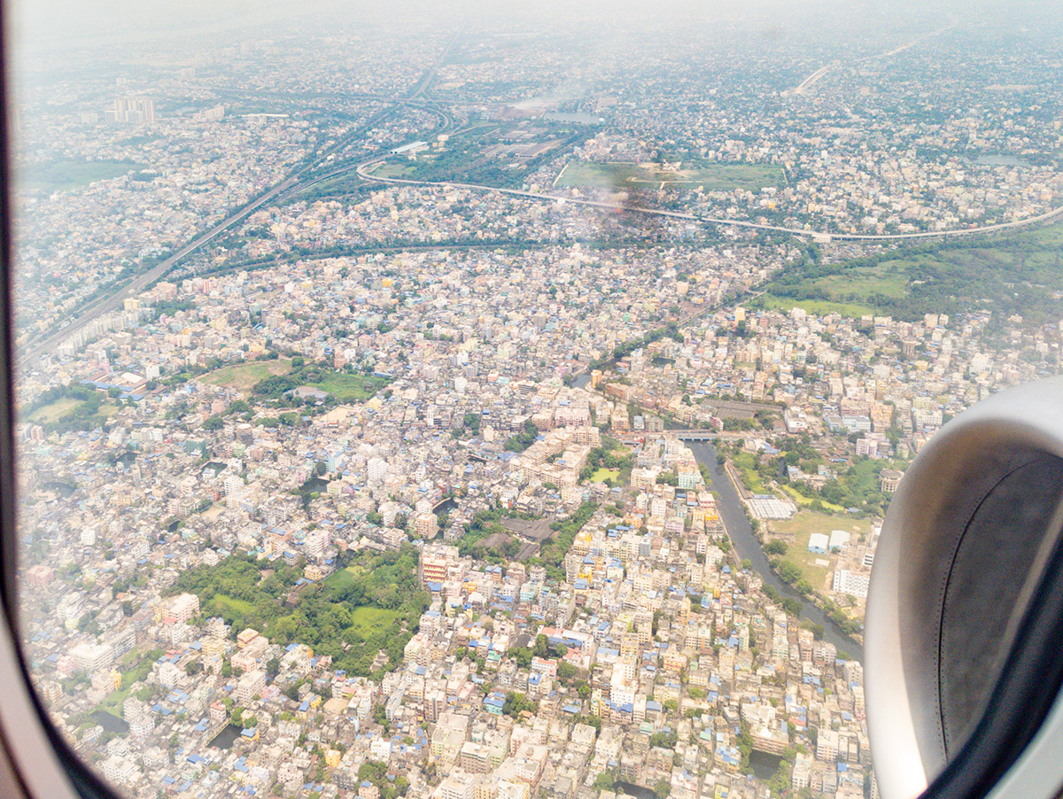 2025-04-06 01 Kolkata from the Air.jpg
