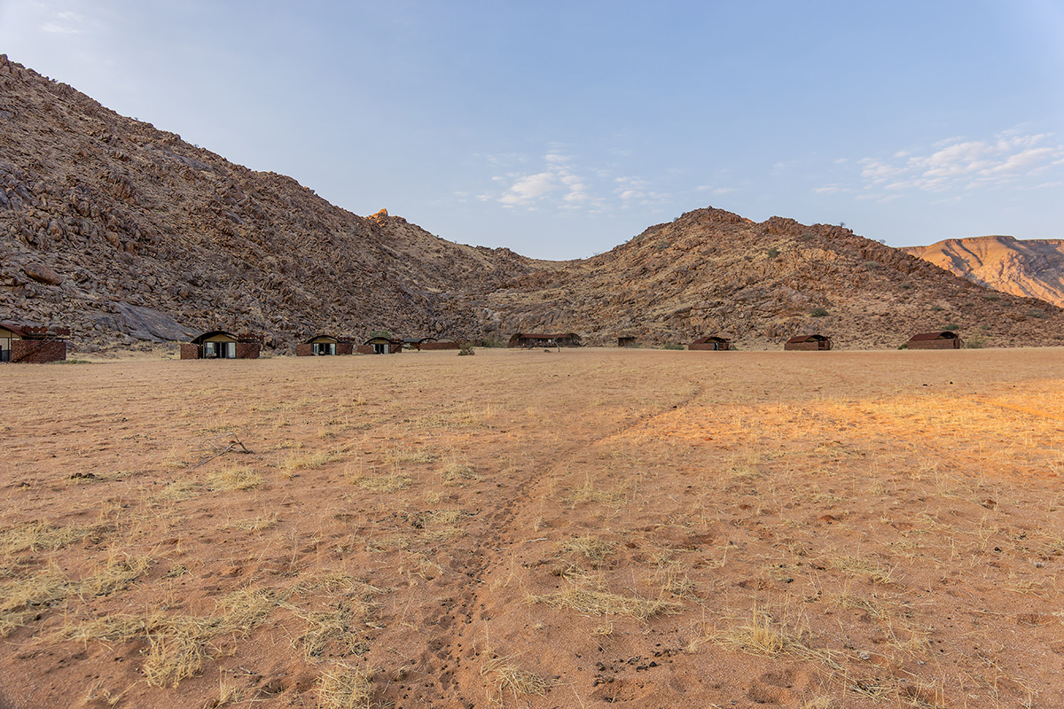 2025-09-18 64 Camp Sossus.jpg