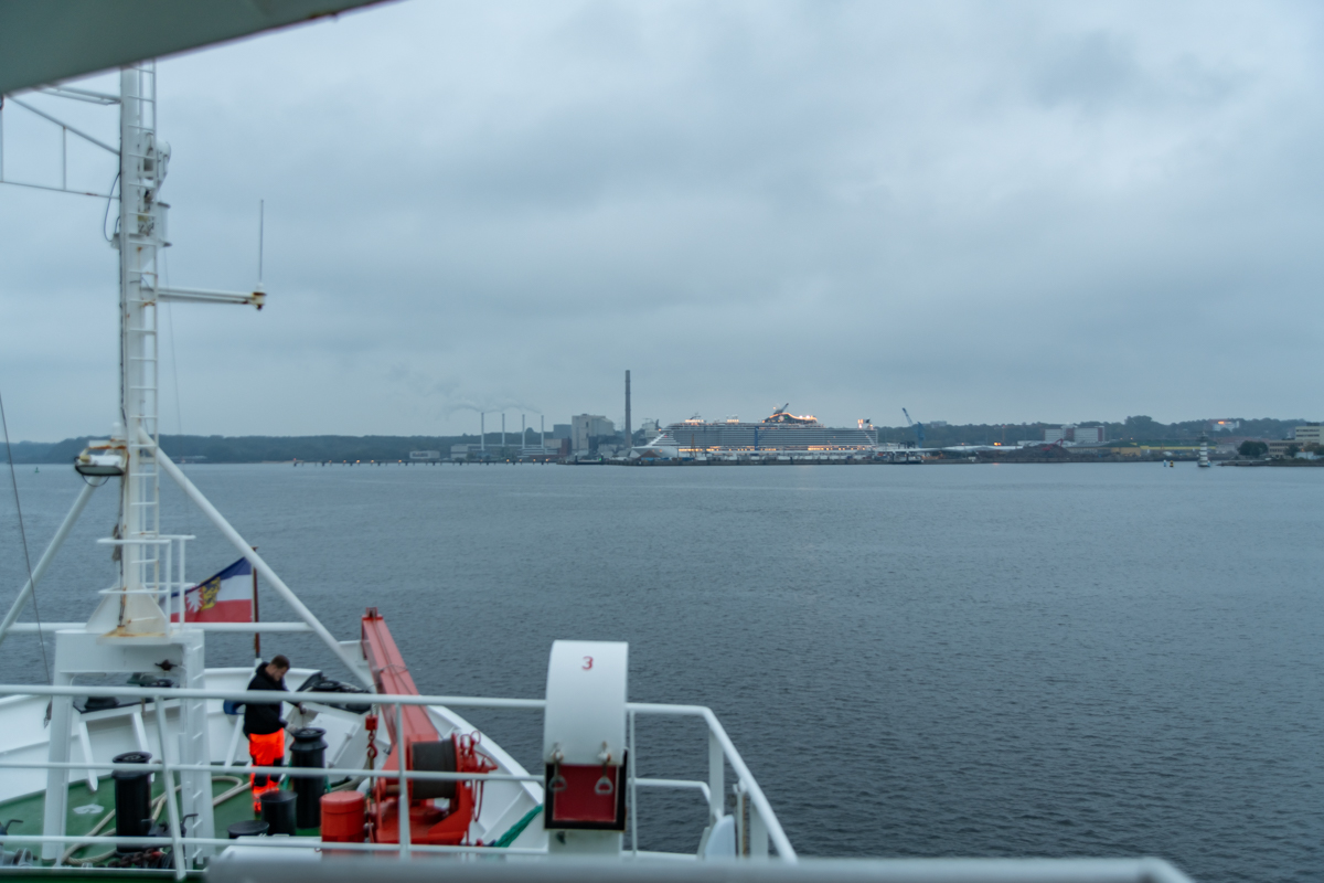 211003 AL566 NF-F-3.jpg
