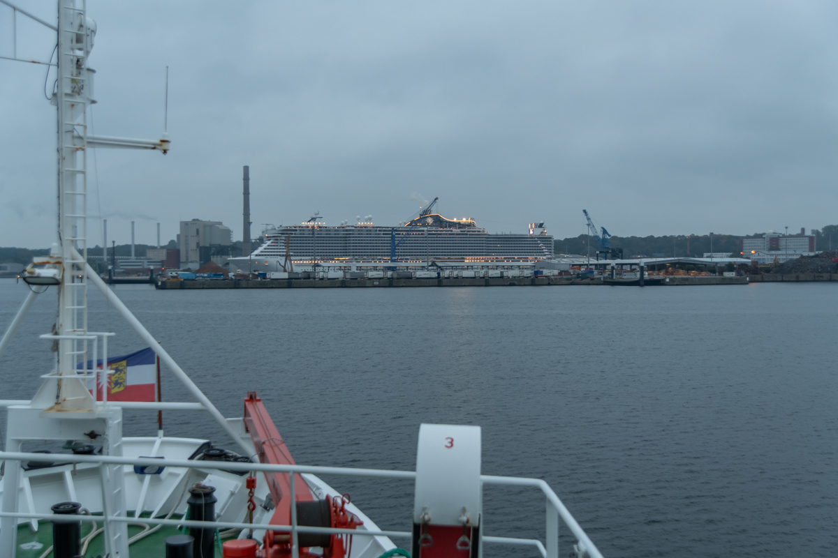 211003 AL566 NF-F-7.jpg