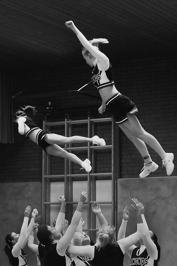 2120304 2319c sw Cheerleading Carmen