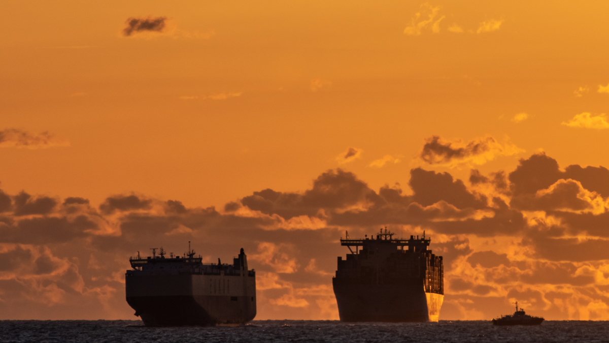 220402 Triple E Sonnenuntergang-2.jpg