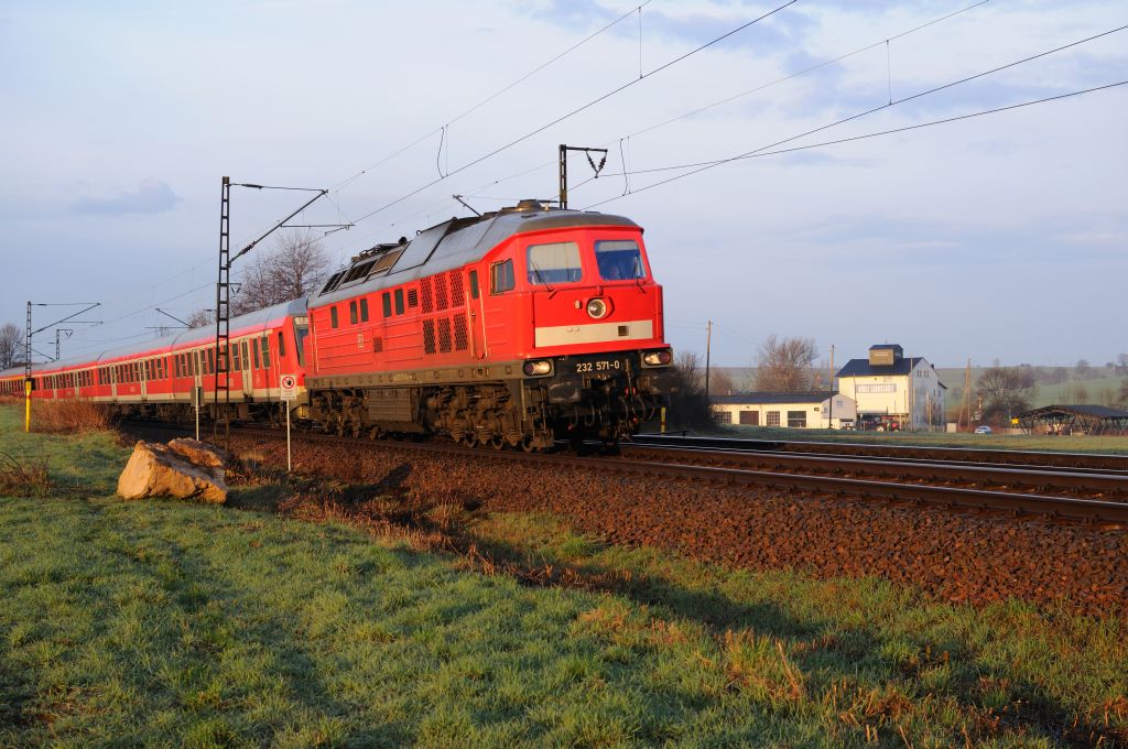 232 571 0 am RE Erfurt   Altenburg