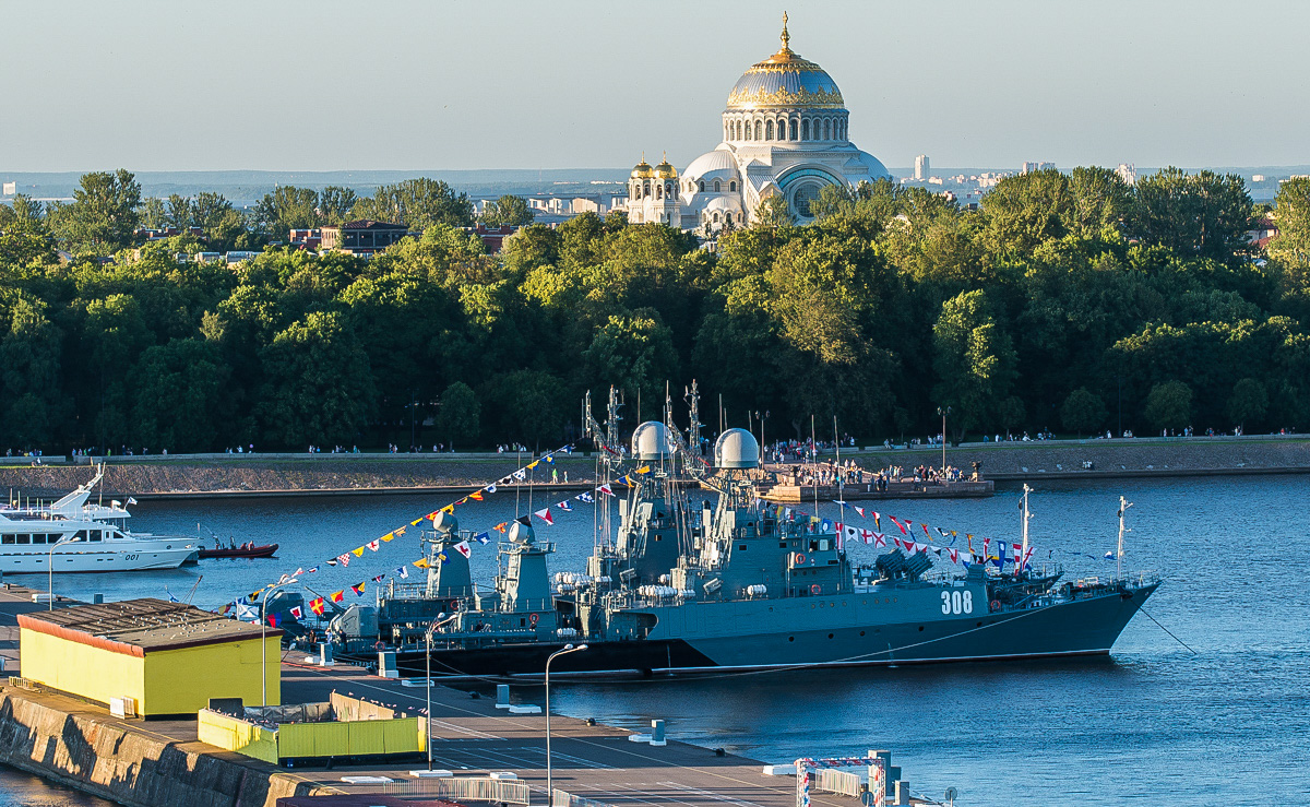 30.07.17 St. Petersburg (1 von 1).JPG