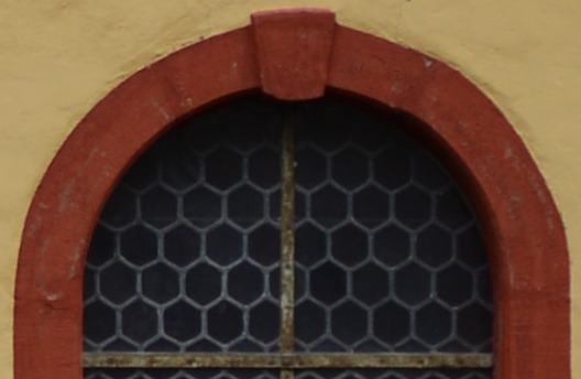 35 18 18 Mitte
