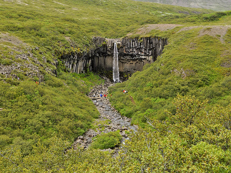 37 Svartifoss