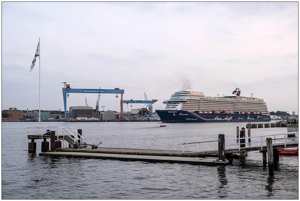 446 "Mein Schiff 1"