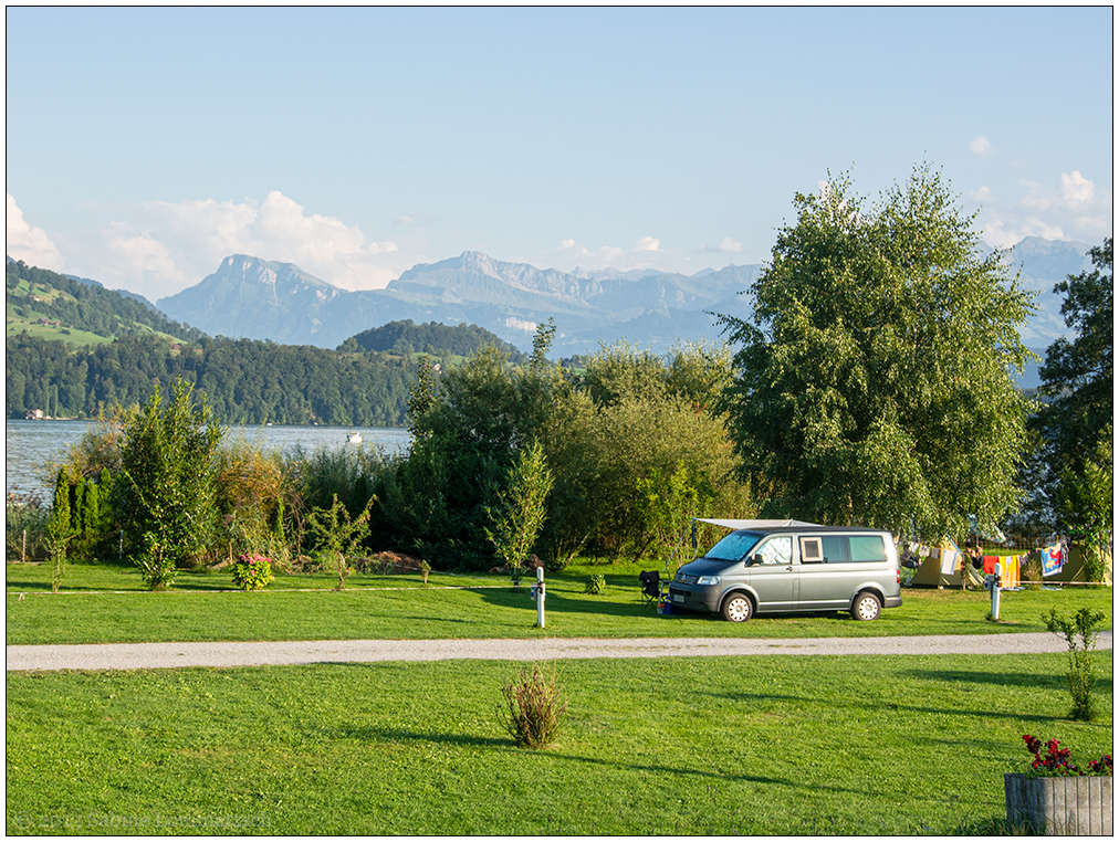 450 Schweiz – In Merlischachen auf dem Campingplatz (2013)