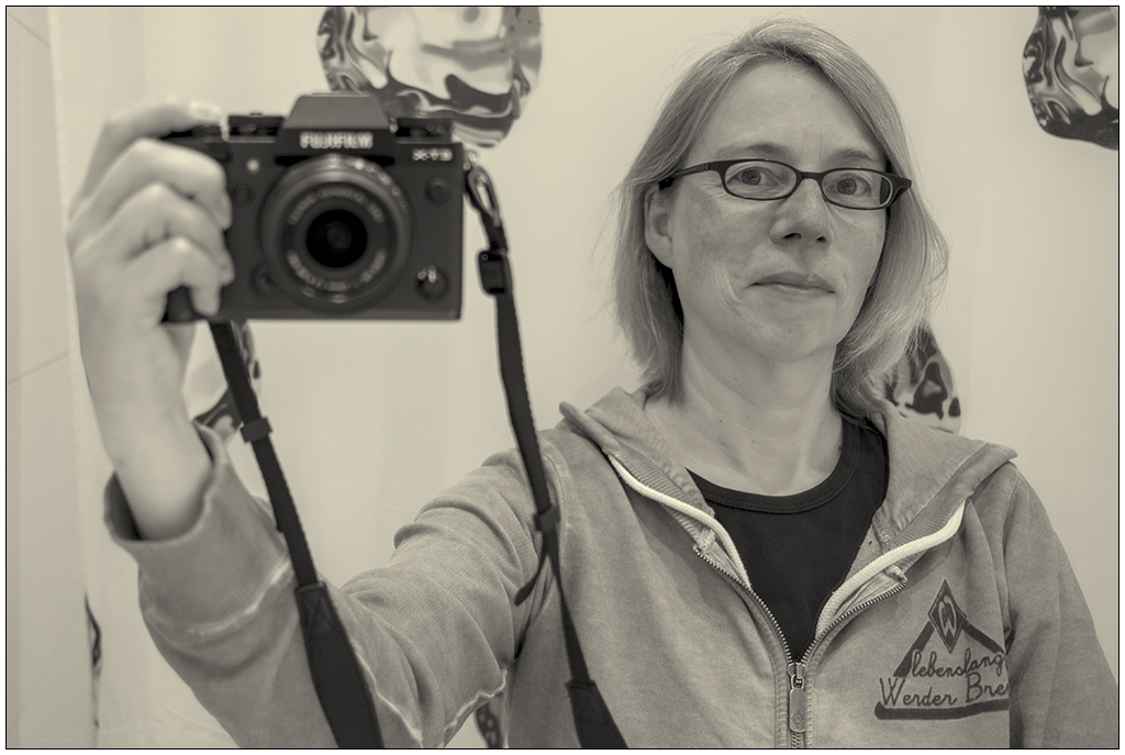 486 Selbstportrait mit neuer Frisur