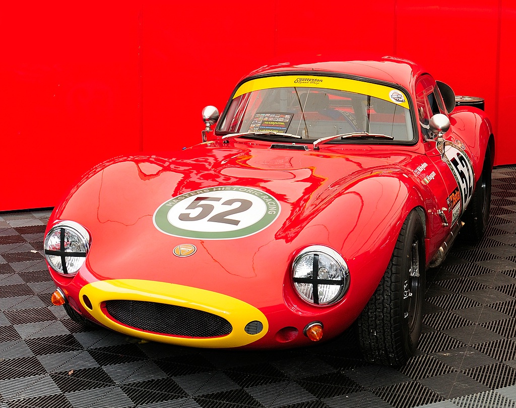 52 Ginetta G4R