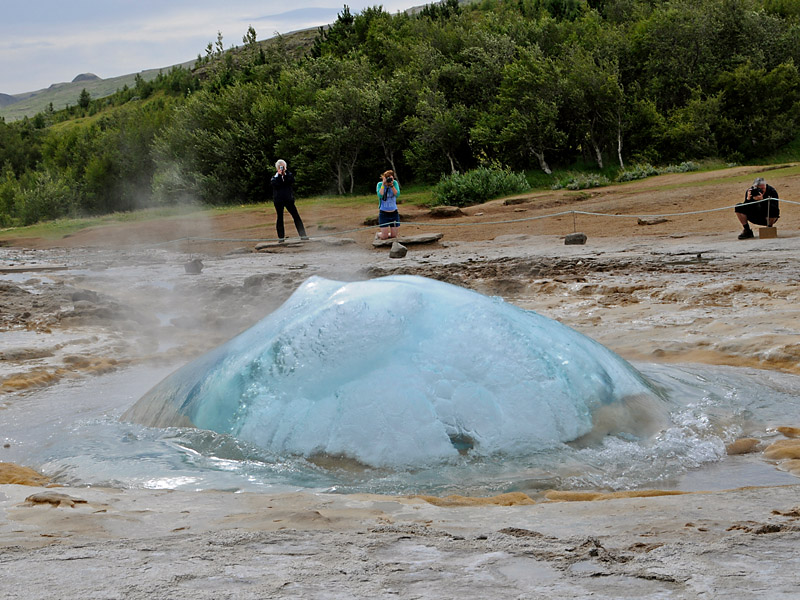 53 Geysir Strokkur