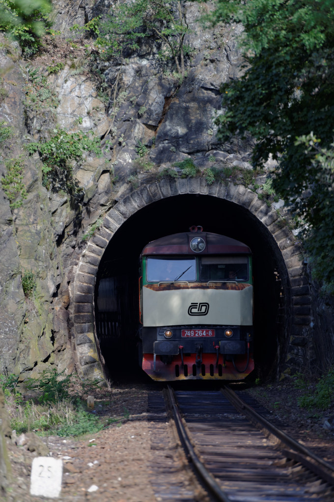 610 4521 Bardotka 749 264 8