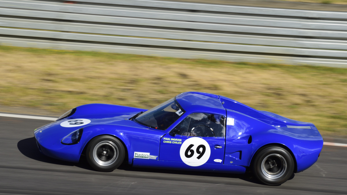 69 Chevron B8