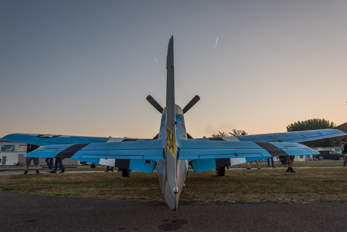 810 1192