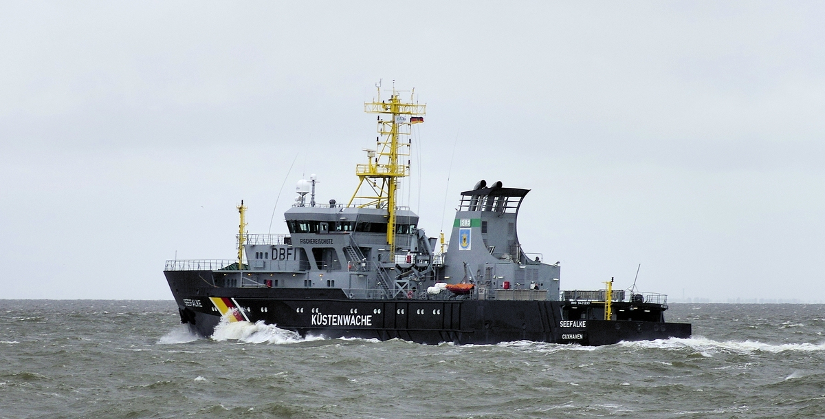 _ Küstenwache Fischereischutz Seefalke Cuxhaven.jpg
