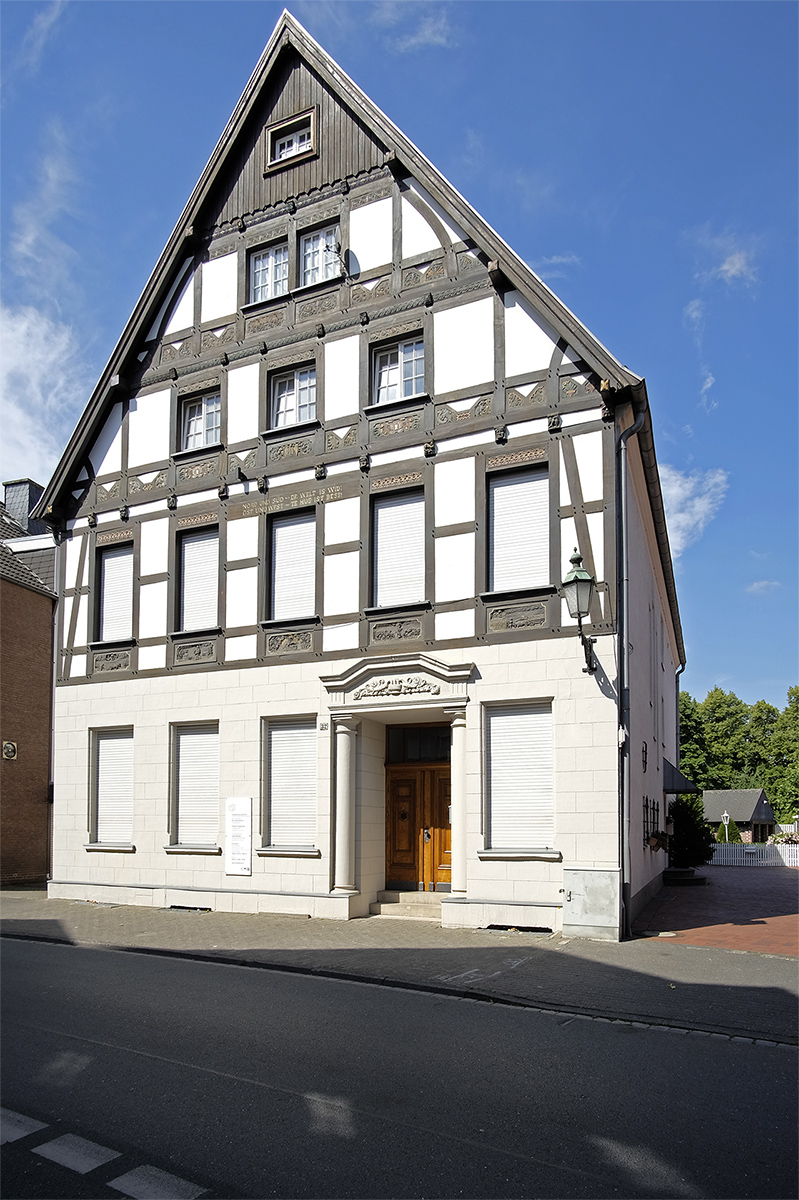 _DSF3259KAxl.jpg